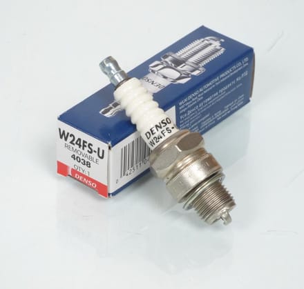 Denso-bougie voor auto's, type B8HS, nieuw