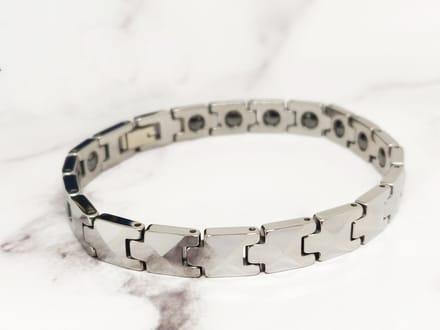 Mei's - Muse Geo Chain - armband dames - tungsten zilver - polsmaat 18 cm