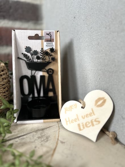 Creaties van Hier - Kaarsenhouder met houten hartje - Oma - Metaal - 7x4x12 cm