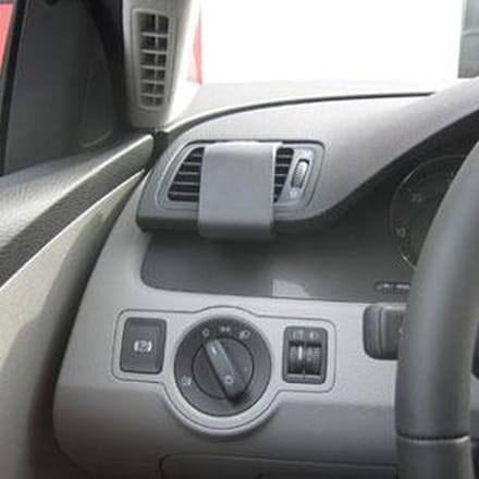Brodit ProClip houder geschikt voor Volkswagen Passat 2005-2014 /Alltrack 2012-2015 / Passat CC 2009-2017 Left mount