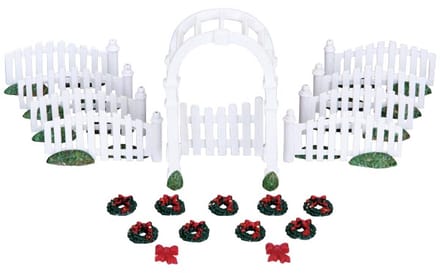 Lemax - Plastic Arbor & Picket Fences W/decorations -  Set Of 20 - Kersthuisjes & Kerstdorpen