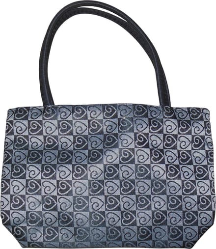 Handtas met hartjes-patroon zwart-wit