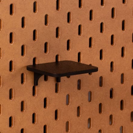 Standaard plankje vlak voor Ikea Skadis Pegboard 8x7,5 cm - Zwart - Display