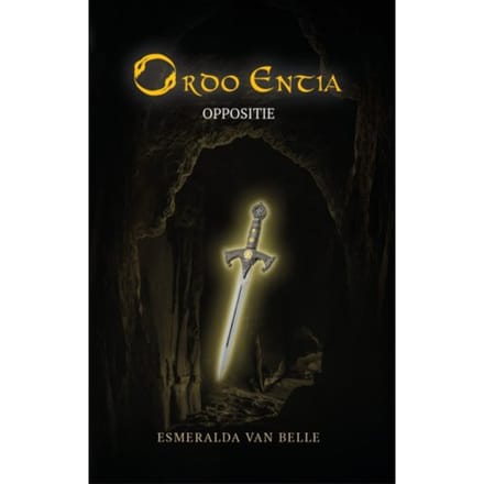 Oppositie - Esmeralda van Belle