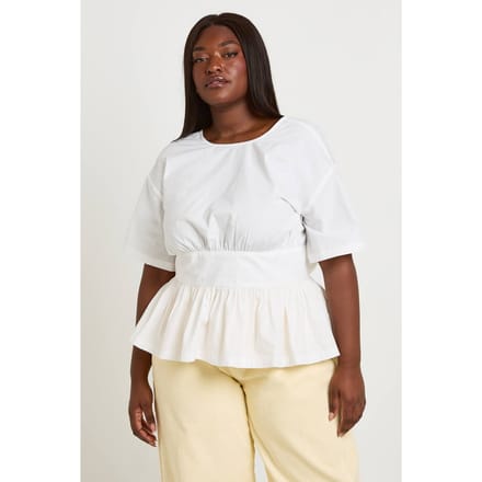 boohoo Dames Plus Peplum Top Met Getailleerd Middel Detail | Wit | Maat: 44
