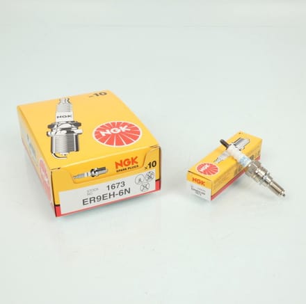 Bougie NGK voor Auto Piaggio vanaf 2010 ER9EH-6N / 1673 Nieuw