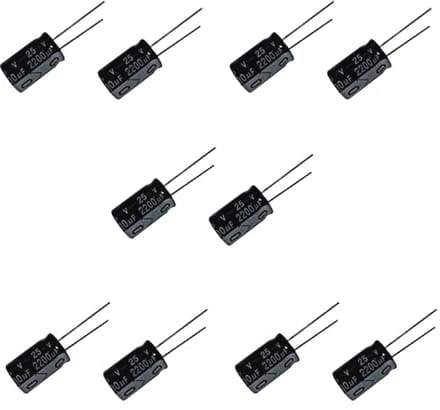 Elektrolytische condensatoren 2200uF 2200mF 6,3V - 20 stuks