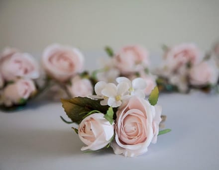 Zijde Rozen Corsage Boutonniere Pins voor Bruiloft 6 Stuks Lichtroze