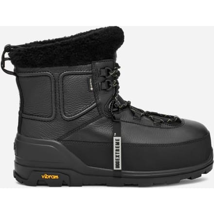 UGG® Shasta Boot Mid for Men in Black, Size 7, Leather/Waterproof/Polyester