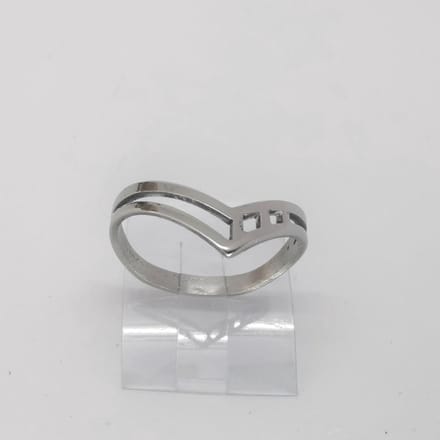 RVS - elegant - ring - maat 17 - Elegant - V model.