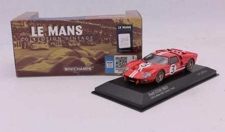 1:43 Diecast modelauto Ford GT40 #3 24H LeMans 1966 1200pcs Minichamps