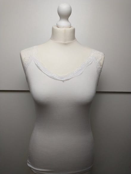 Dames singlet stretch top Henriette-kanten bandjes-effen wit-maat S/M-onderhemd