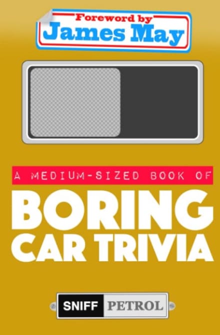 Medium formaat boek met saai autotrivia