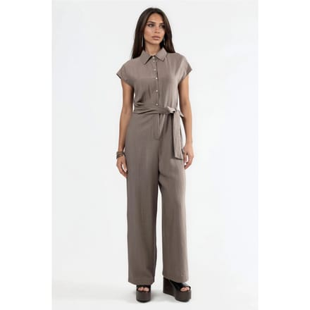 Wijd-Geschouderde Overhemdkraag Jumpsuit met Knopen