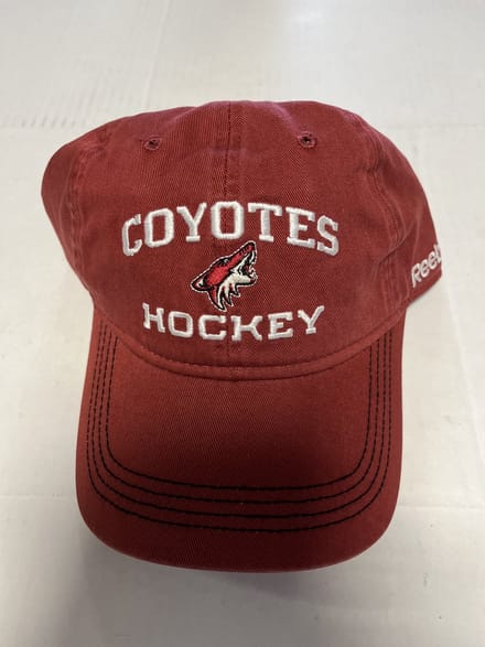 Ballcap Coyotes Sr. NHL Premiere Prague 2010 Reebok