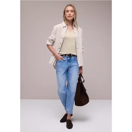 Shirt met knoopdetail
