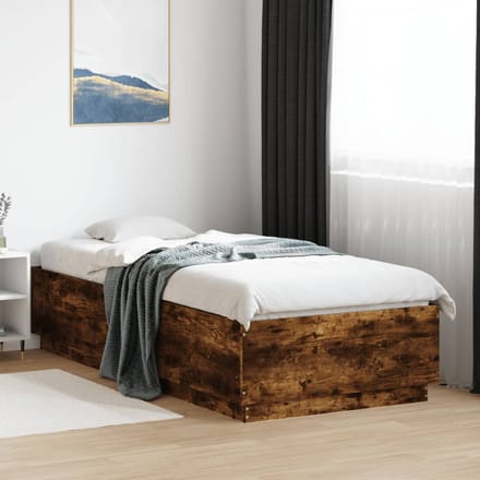vidaXL - Bedframe - bewerkt - hout - gerookt - eikenkleurig - 90x200 - cm