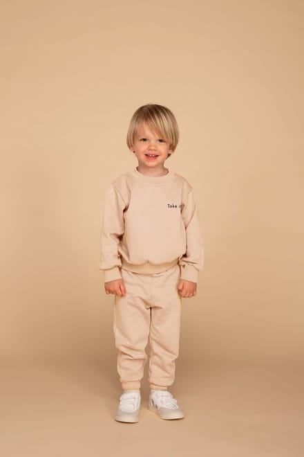 &C x REVIVE joggingset KIDS Soft Beige, maat 7-8Y