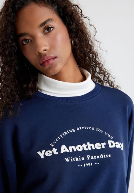 Rechte kraag Met gebruik van twee verschillende stoffen Sweatshirt