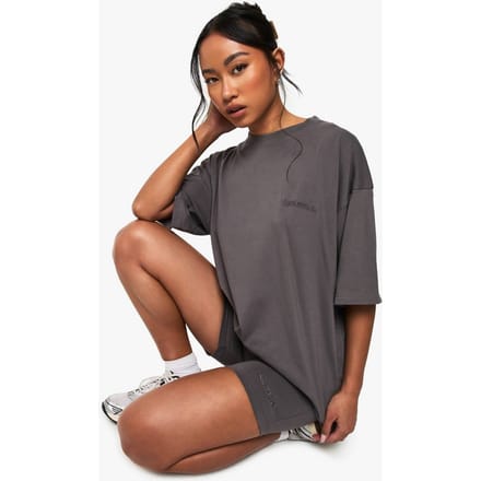 Dames Dsgn Studio Oversized T-shirt En Fietsshort Set | Houtskool | Maat: Small