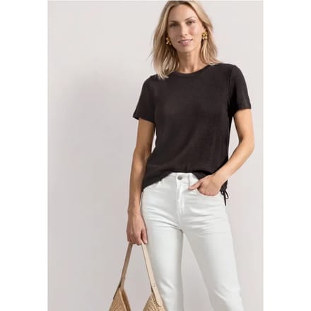 Een basic Shirt met gebreide look en ronde hals
