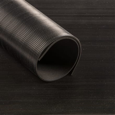 Rubbermat op rol antislip - Ribbelmotief - Rubber loper - 2 x 1 meter - Dikte: 3mm - Rubber vloer