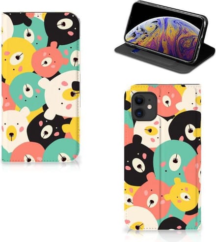 Apple iPhone 11 Magnet Case Bears