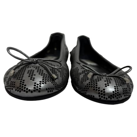 Jimmy Choo Perforated Ballerina's in Metallic Zilver Leer