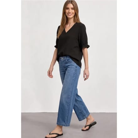 Blouse met korte mouwen, V-hals en ruches