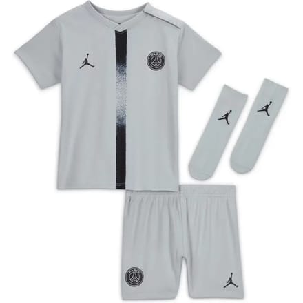 psg 2022/23 outdoor baby kit
