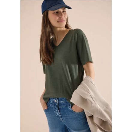 Basic Shirt met V-hals