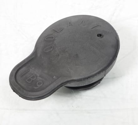 Bouchon de réservoir P2R pour Scooter MBK 50 BOOSTER ROCKET Neuf