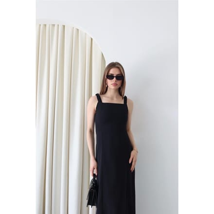 Maxi-jurk met vierkante kraag en strikdetail