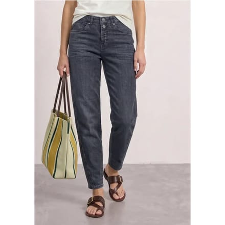 High Waist Barrel Leg jeans in Loose Fit