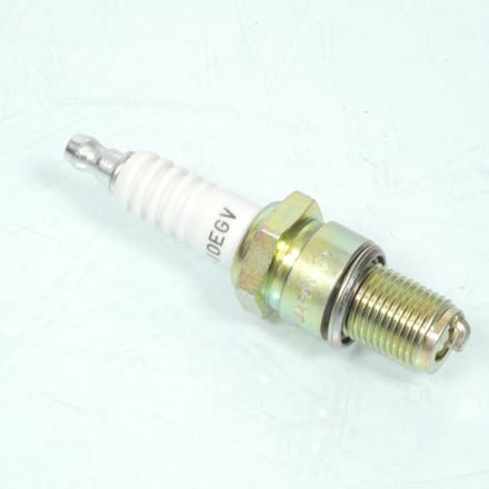 Bougie d'allumage NGK pour Auto B10EGV / 5927 Neuf