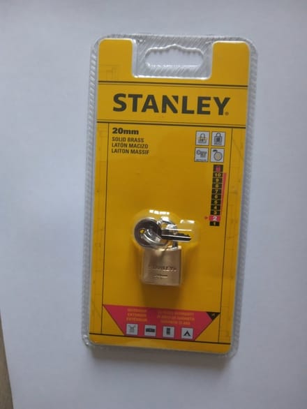 Stanley 81100 371 401 Hangslot 20 mm Sleutelslot