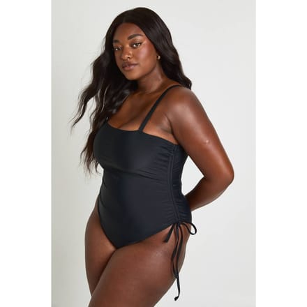 boohoo Dames Plus Buikcontrolerende Badpak Met Gerimpelde Zijkant | Zwart | Maat: 56
