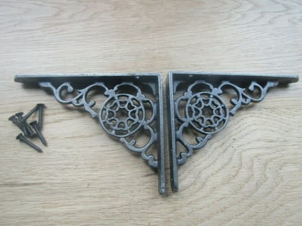 Pair 5" Cobweb Shelf Brackets Antique Iron Cast Iron Wall Support
