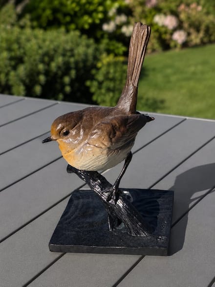 VOGEL / WINTERKONINKJE OP TAK / BRONZEN BEELD / BRONS