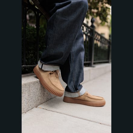 CLARKS Torhill Lo Heren Veterschoenen - Suede - Beige