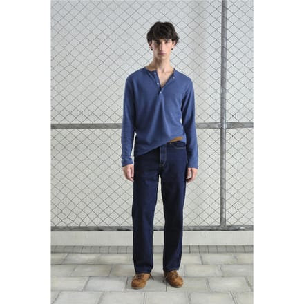 Comfort Fit Lange Mouwen Knopkraag T-shirt