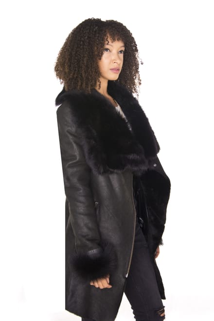 Dames zwarte merino shearling jas met Toscana kraag-Fortaleza