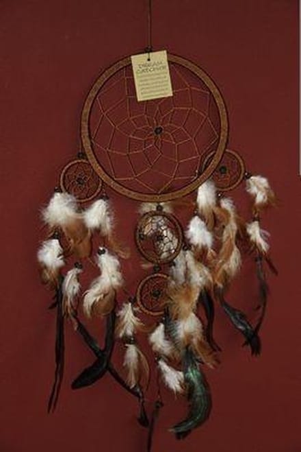 Dromenvanger / Dreamcatcher ± Ø18cm met kleintjes  - bruin