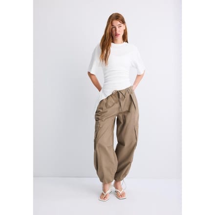 Stradivarius Asymmetrisch T-shirt met korte mouw  Ecru XL