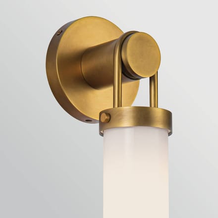 Quintiesse wandlamp WYNWOOD, oud messing Hoogte 40 cm Metaal/opaalglas E27