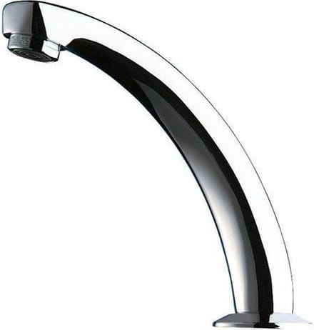 Gegoten vaste uitloop M1/2 L.140 H.120 regelb. straalbreker
