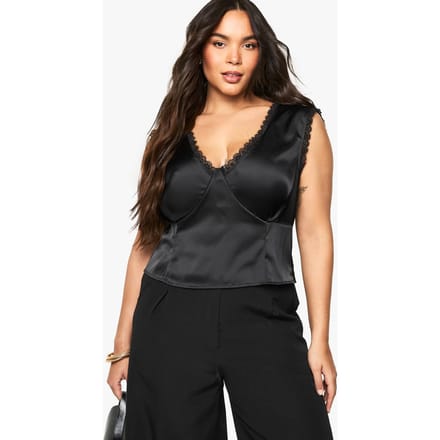boohoo Dames PLUS BORSTDETAIL STRIKBAND TOP | Black | Maat: 18