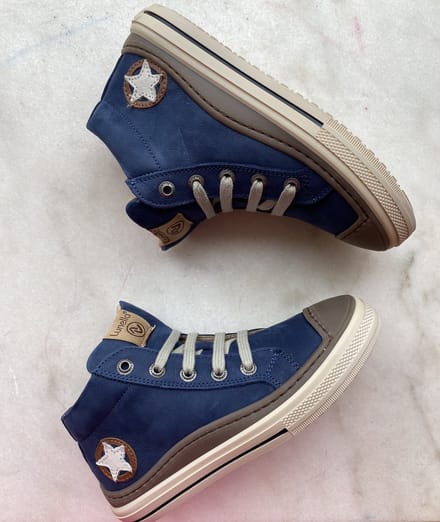 Lunella jongenssneaker blauw met beschermtop maat 30