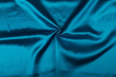 Satijn stof - Waterblauw - 15 meter
