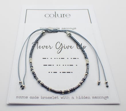 Colure® morse code armband glanzendgrijs Never give up